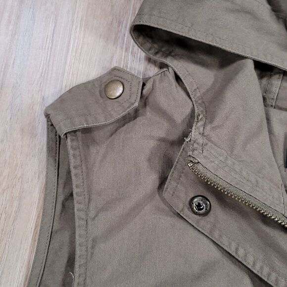 💜Zenana Olive Zipper Front Hooded Sleeveless Utility Jacket Large - Picture 6 of 16